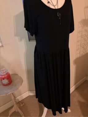 Tickled Teal black stretchy dress. Sz. XL